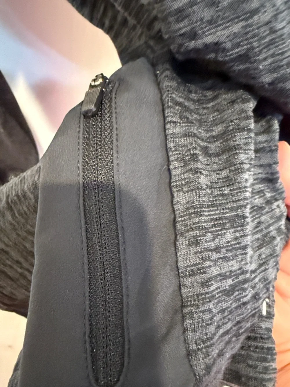 Nike Men's Gray Quarter-Zip Hoodie Sweatshirt